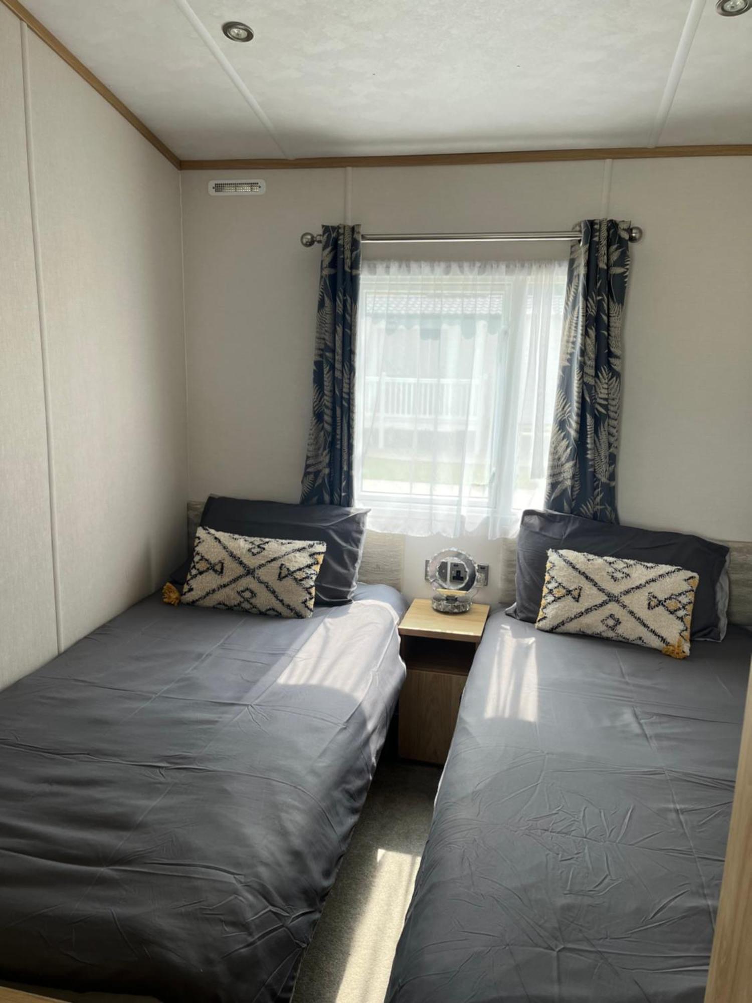 The Luxe Lodge, Skipsea Sands Bridlington Ulrome Exterior photo
